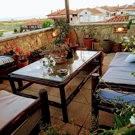 Villa Andromeda Stone House *